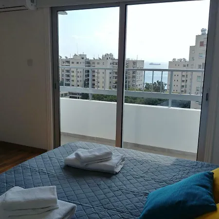 Glafkos House 735 * לימסול